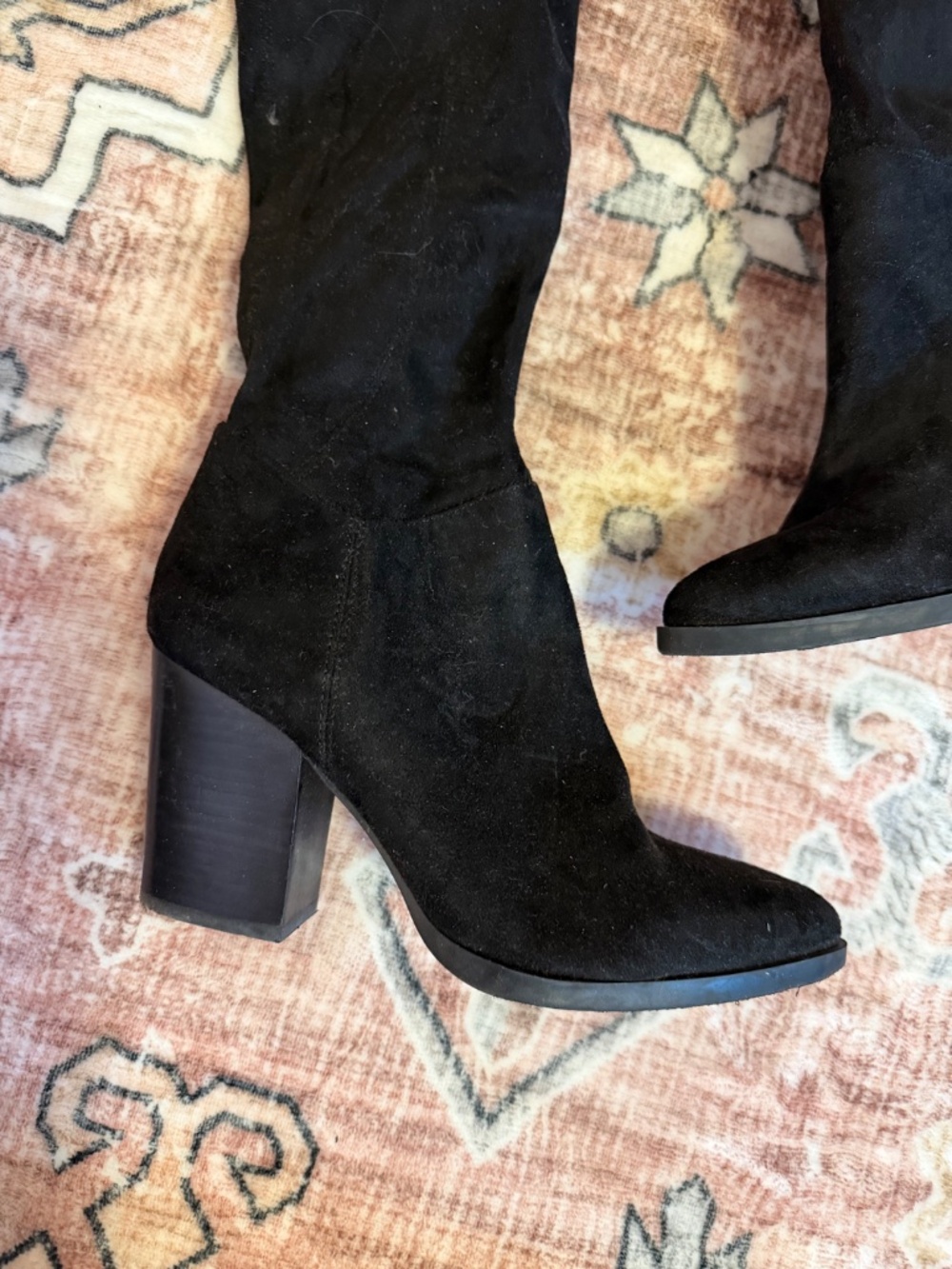 Over the knee boots - Picture 2 of 2